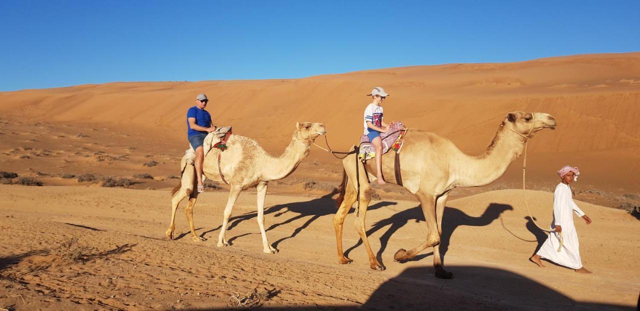 Al Hawiyah Camp 호텔 외부 사진