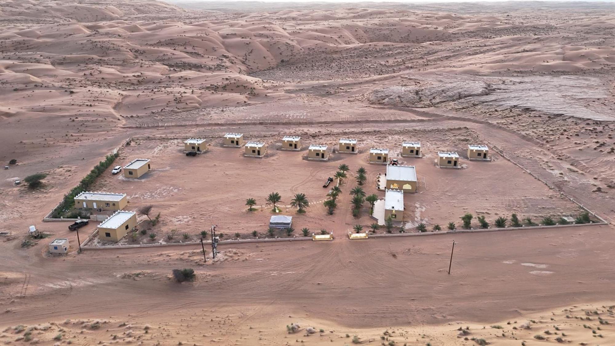 Al Hawiyah Camp 호텔 외부 사진